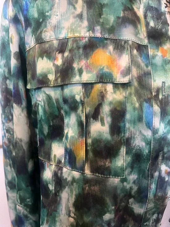 Abstract Green Button-Front Jean Jacket - Picture 4 of 6